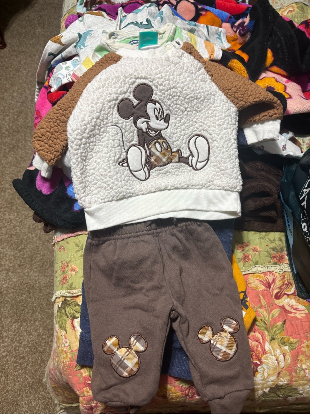 Disney Kids Cream & Brown Mickey Sherpa Sweatshirt with Brown Joggers